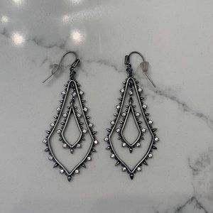 Kendra Scott gunmetal dangling earrings